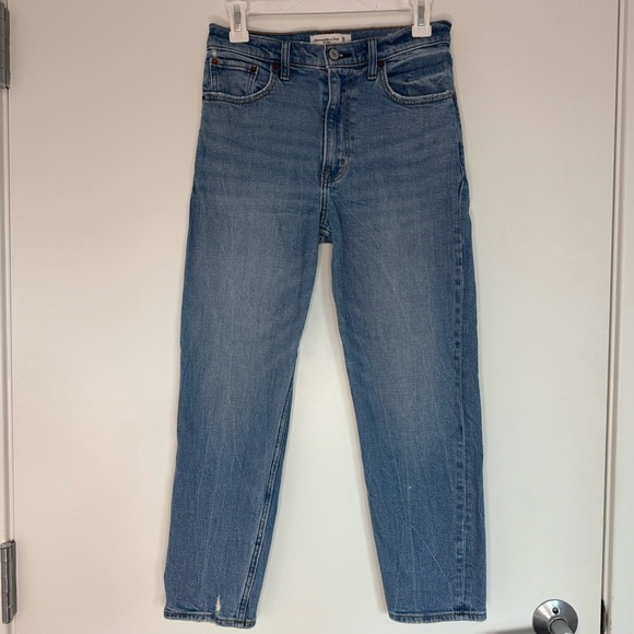 Abercrombie & Fitch Denim - Size 26 2 Short The Mom High Rise Jeans Abercrombie & Fitch Blue Straight Leg